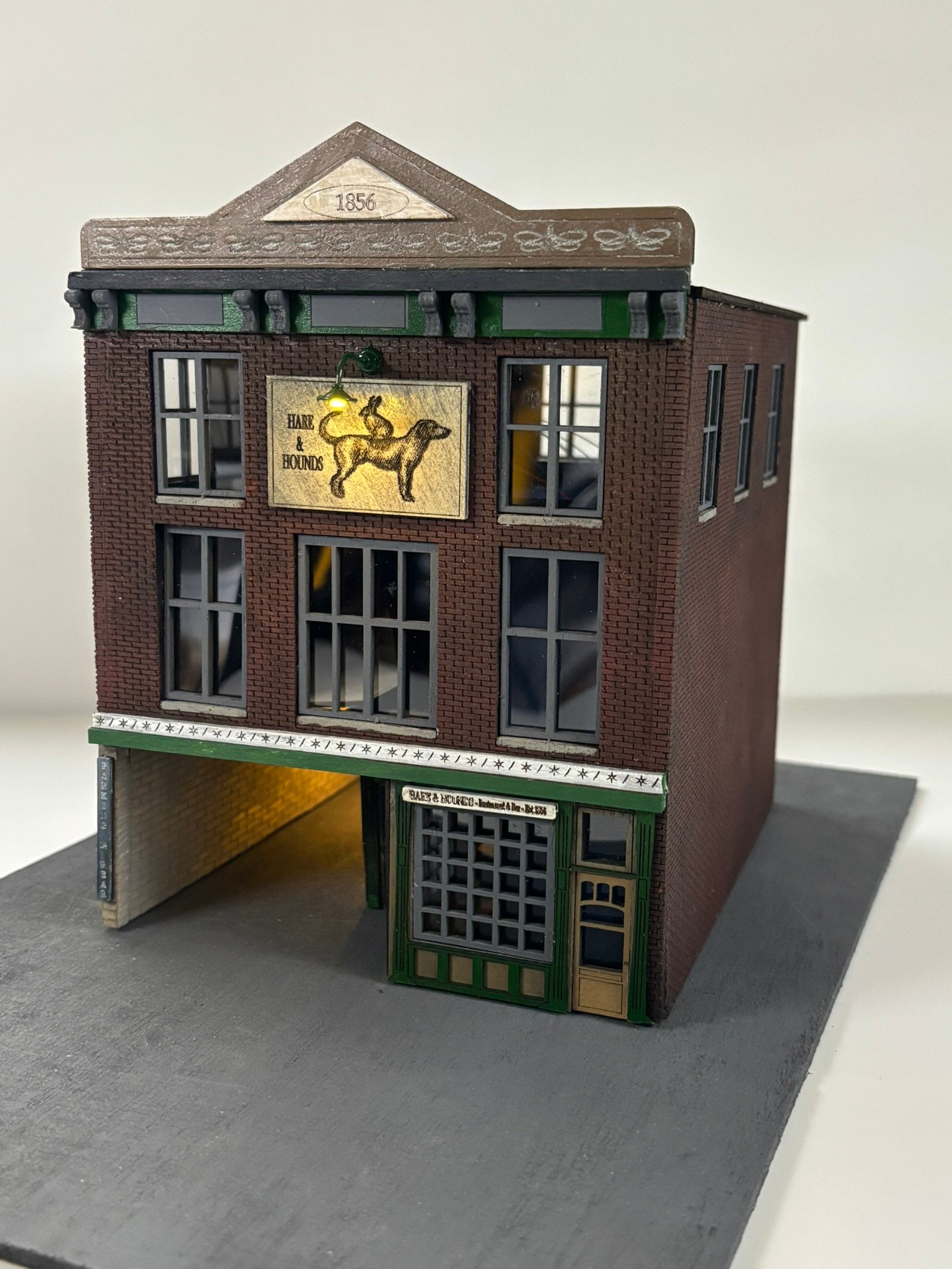 Hare & Hounds Bar & Restaurant NEW NOW AVAILABLE - Image 3