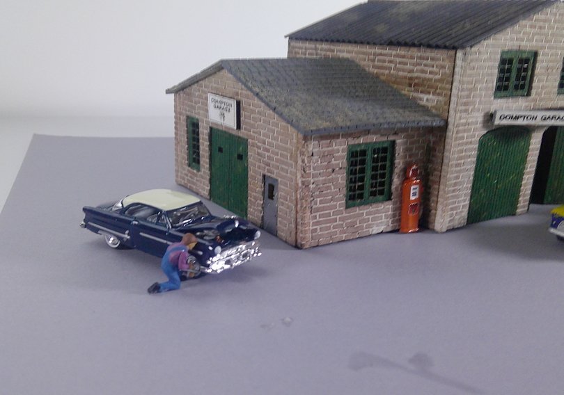 HO Laser Building Kit - Compton Gas Station & Auto Repair - Image 5