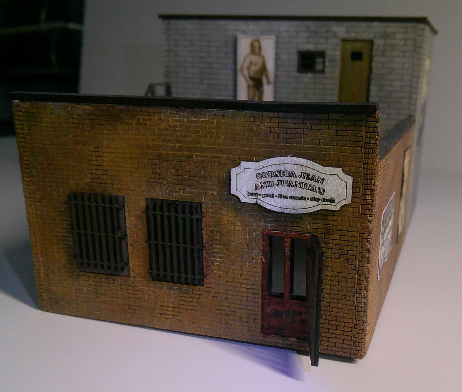 HO Laser Building Kit - Corsica Jean Biker Bar, Tampa, FL - Image 3